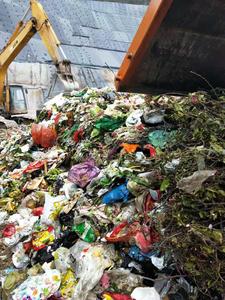 过期食品填埋销毁